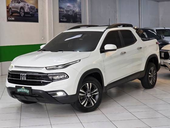 FIAT TORO 2.0 16V TURBO DIESEL FREEDOM 4WD AT9 FIAT TORO 2.0 16V TURBO DIESEL FREEDOM 4WD AT9